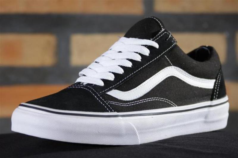 TENIS VANS OLD SKOOL - New York Store Paraguay - Tienda de Ropas, Accesorios y Calzados