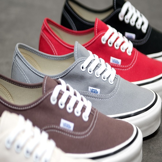 VANS AUTHENTIC - New York No Paraguay - Tienda Online de Ropas, Accesorios y Calzados