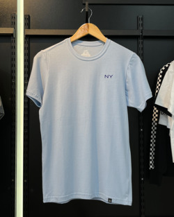 REMERA NY AZUL AQUA MARE CLARA M-C