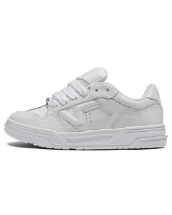 CALZADO VANS UPLAND ALL WHITE TODO BLANCO CUERO