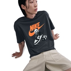 REMERA NIKE SPORTWEAR DUNK TEE NEGRO