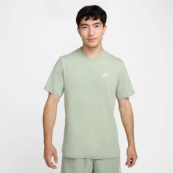 REMERA NIKE SPORTWEAR CLUB TEE VERDE AGUA