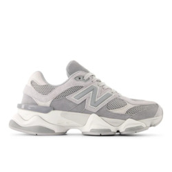 CALZADO NEW BALANCE 9060 ERD GRIS
