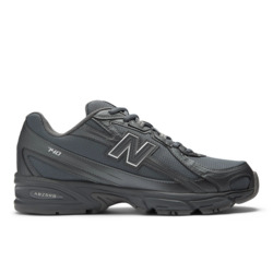 CALZADO NEW BALANCE 740 NEGRO